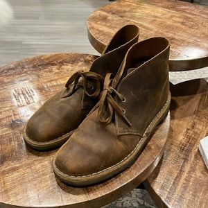 Clark’s size 9 Casual Dress Shoes